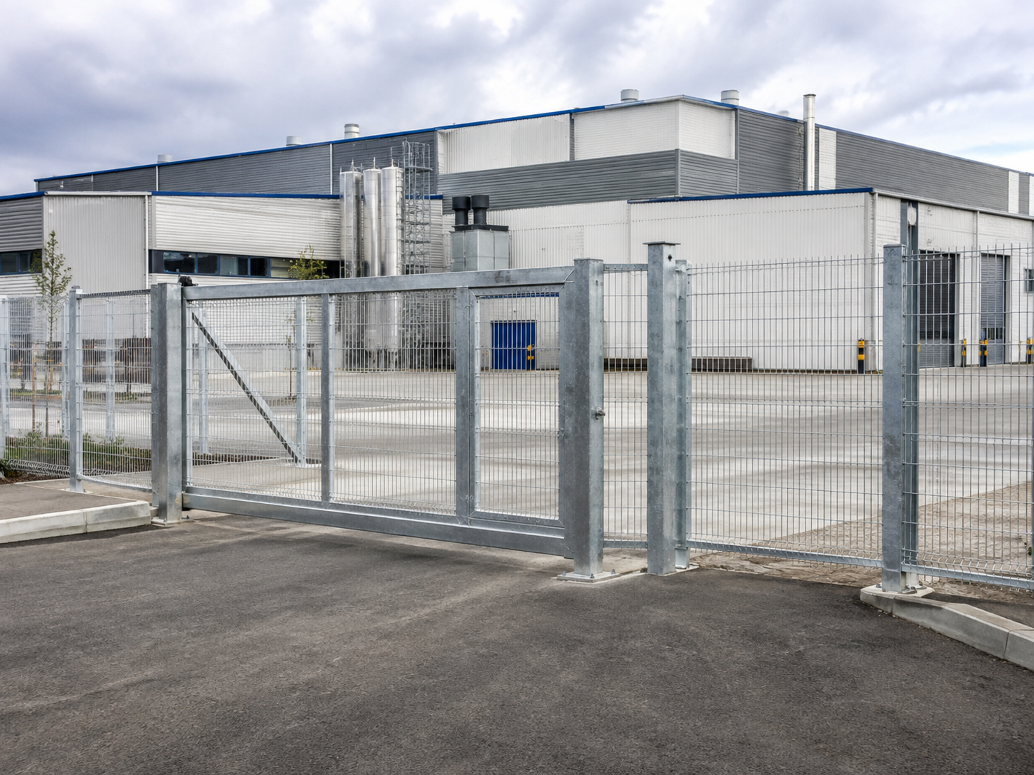 industrial metal fencing